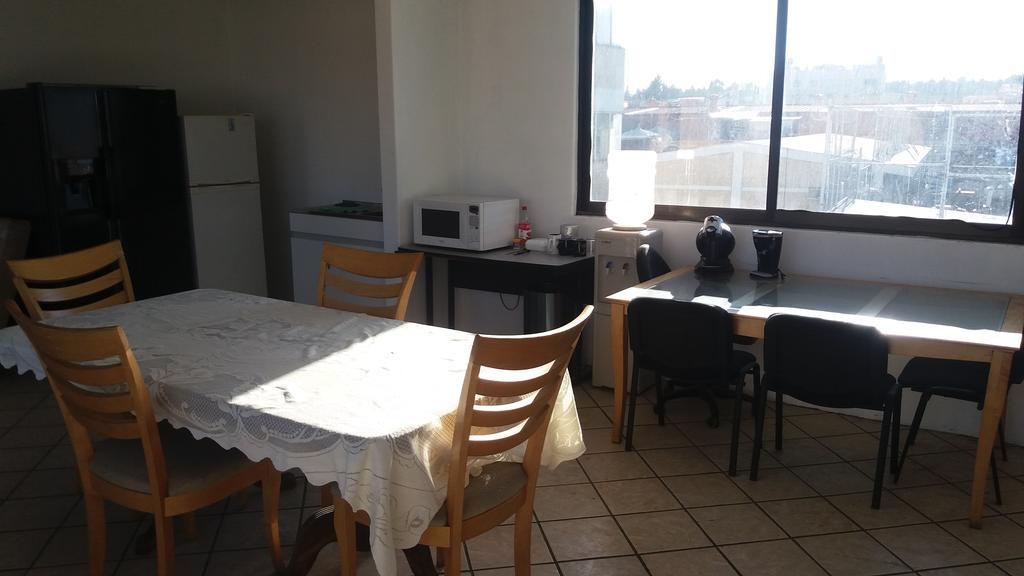 Hostal Avante Toluca Esterno foto