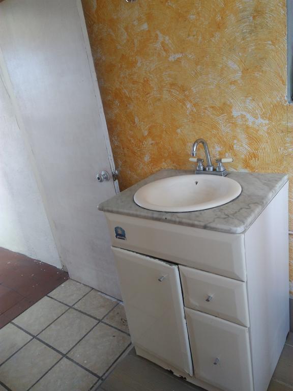 Hostal Avante Toluca Esterno foto